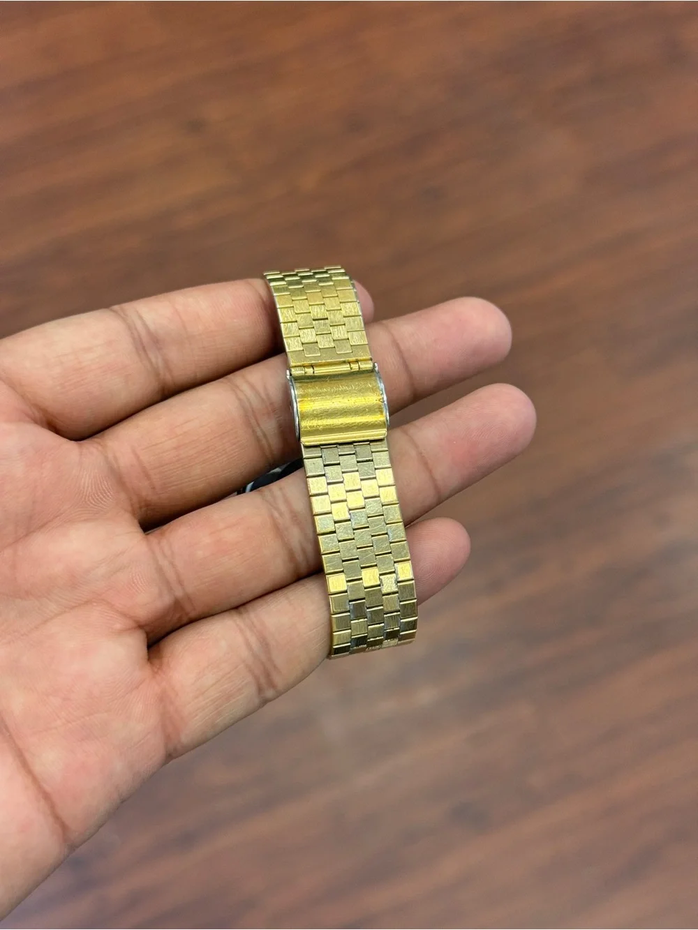 Seiko vintage Gold Digital Quartz Alarm Chronograph Japan movement Watch